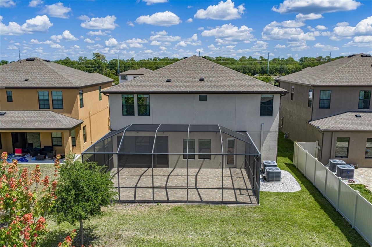 14633 Red Castle Avenue, Lithia, FL 33547 Photo