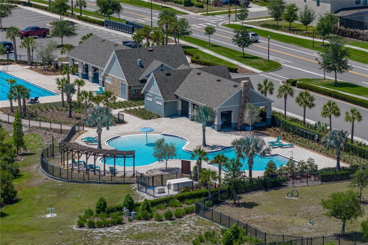 14633 Red Castle Avenue, Lithia, FL 33547 Photo