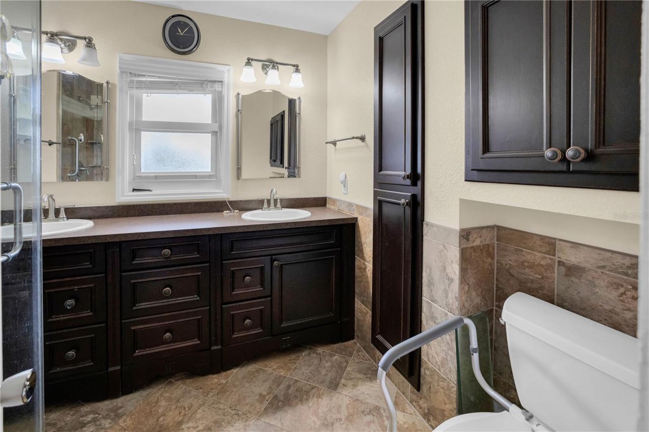 7203 Broughton Street, Sarasota, FL 34243 Photo