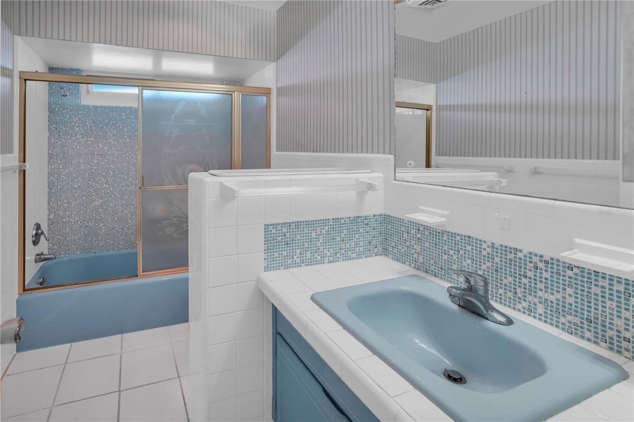 7203 Broughton Street, Sarasota, FL 34243 Photo