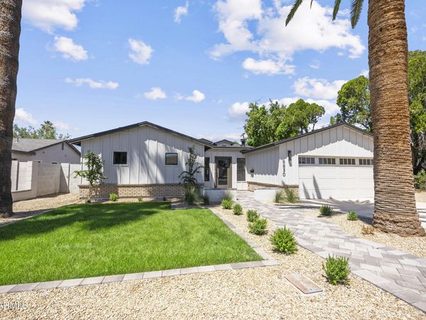 6830 N 10TH Place, Phoenix, AZ 85014