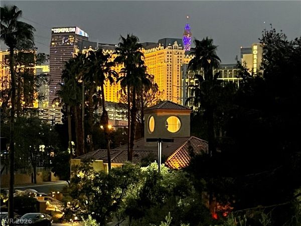 270 E Flamingo Road , Unit 205, Las Vegas, NV 89169