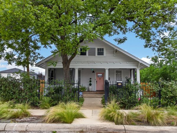 1401 Burnet, San Antonio, TX 78202