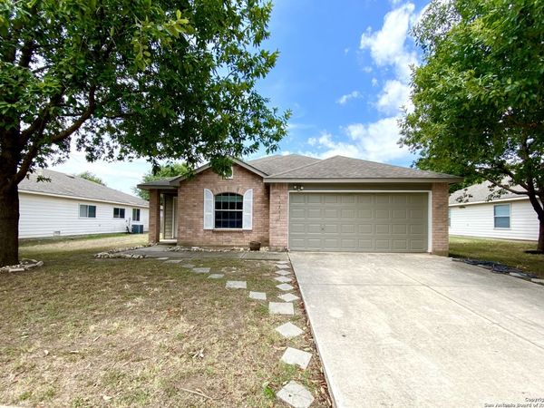 16511 CABALLO VALLEY, Selma, TX 78154