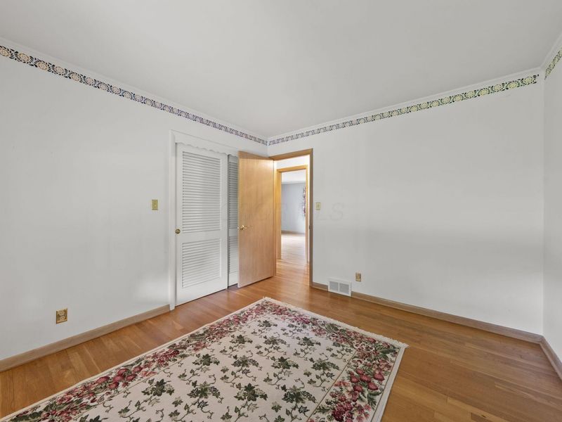 1470 London Drive , Columbus, OH 43221 Photo 19