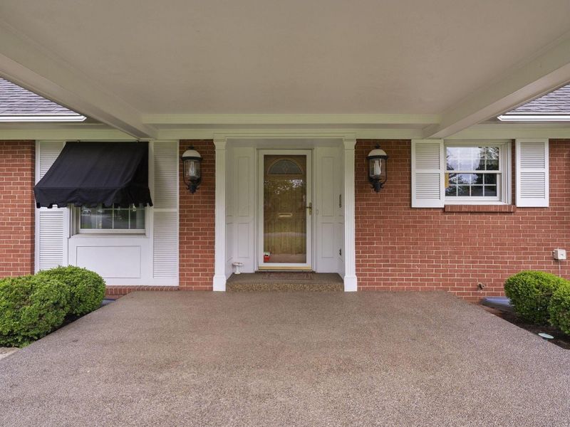 1470 London Drive , Columbus, OH 43221 Photo 2