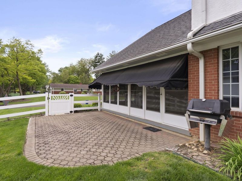 1470 London Drive , Columbus, OH 43221 Photo 45