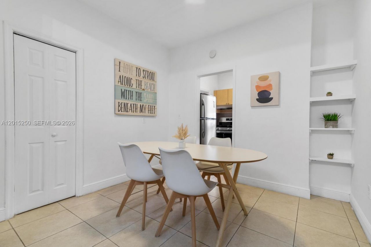 301 86th St, Unit 1, Miami Beach, FL 33141 Photo