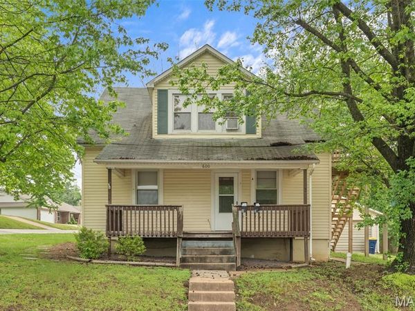 600 Locust Street , Washington, MO 63090
