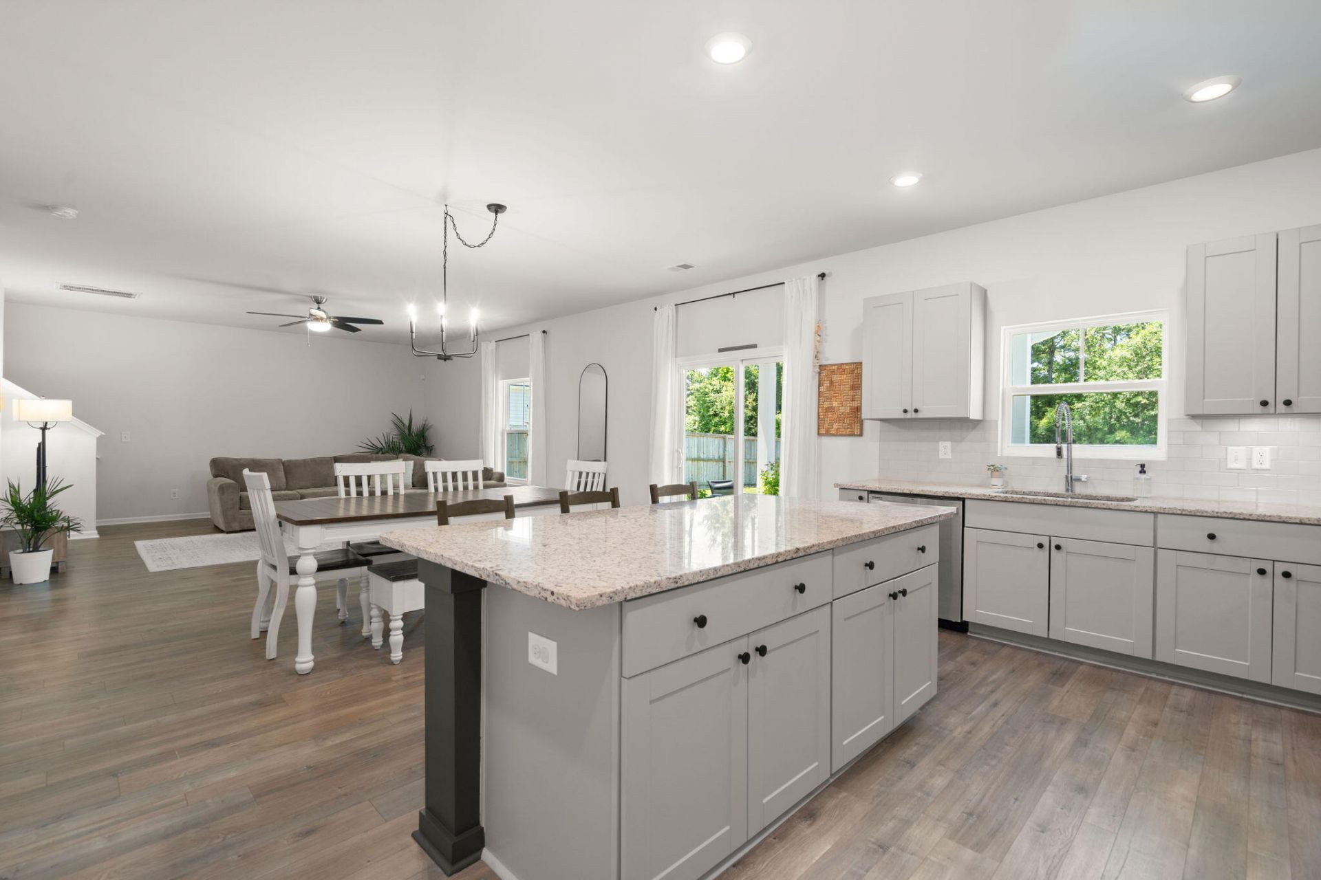 287 Firewheel Court Photo 21