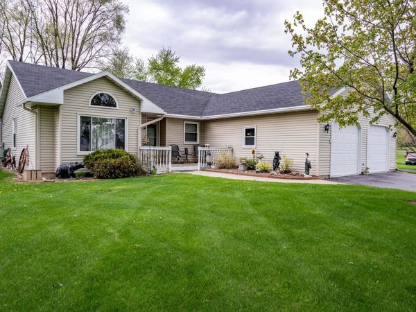 E6649 Fawn Valley Drive, Reedsburg, WI 53959