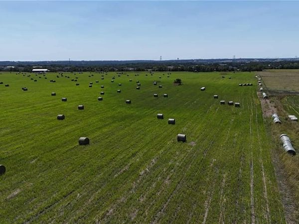 7897 Fox RD, Belton, TX 76513