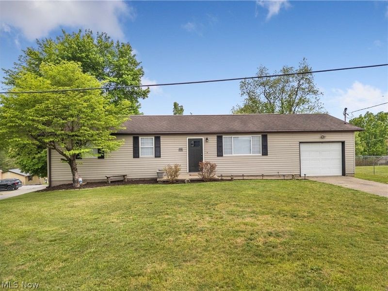 26 Hickory Drive, Little Hocking, OH 45742 Photo 1