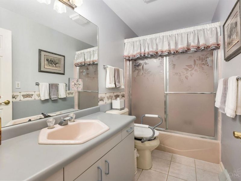 4885 Beechwood Road, Union Twp, OH 45244 Photo 40