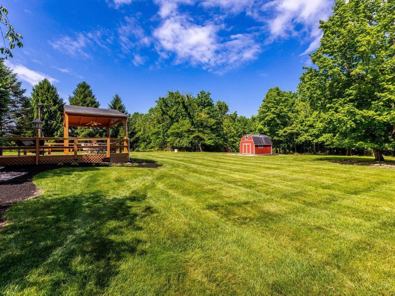 4885 Beechwood Road, Union Twp, OH 45244 Photo 8