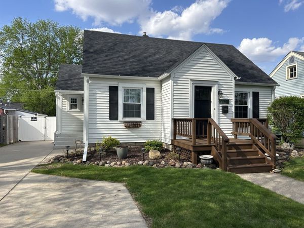 822 Douglas Street , Morris, IL 60450