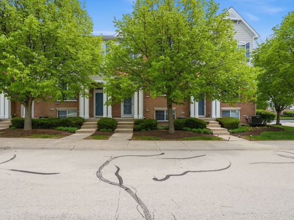 1149 Chelsea Drive , Lake Zurich, IL 60047