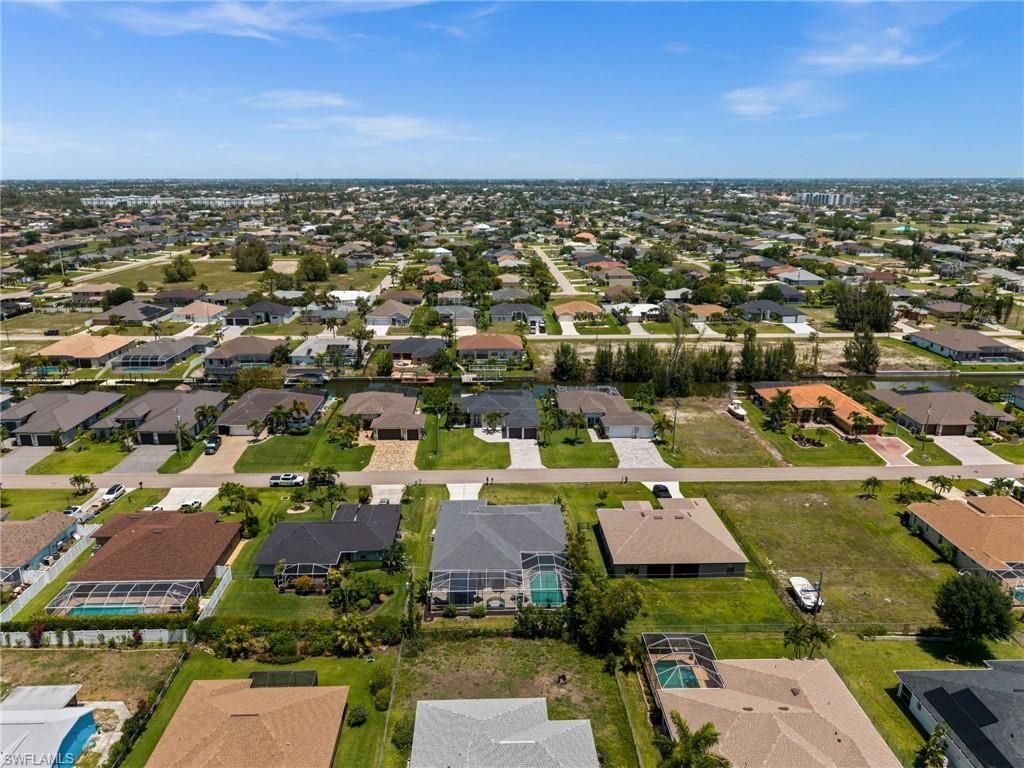 1820 SW 29th Ter, Cape Coral, FL 33914 Photo