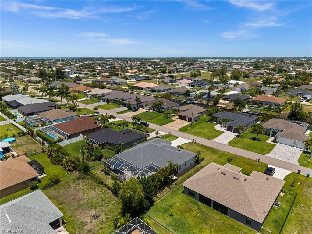 1820 SW 29th Ter, Cape Coral, FL 33914 Photo