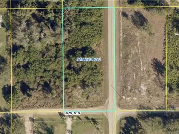 7716 3rd TER , LABELLE, FL 33935