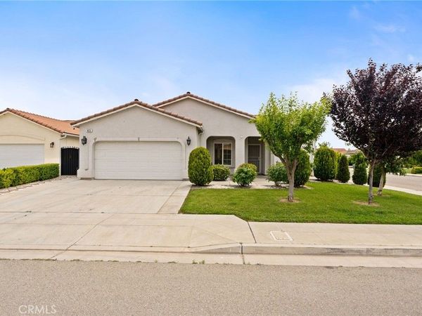 4670 N Constance, Fresno, CA 93722