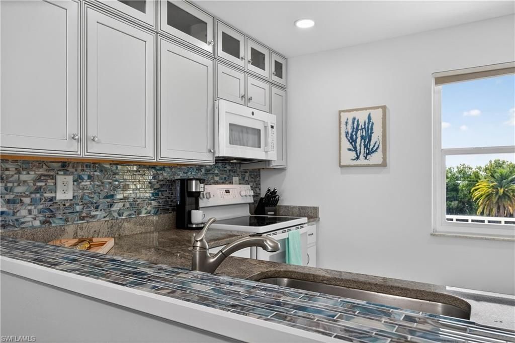 6220 Augusta Dr, Unit 408, Fort Myers, FL 33907 Photo