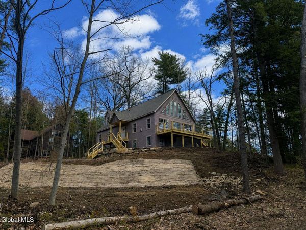 6 Middle Road, Lake George, NY 12845
