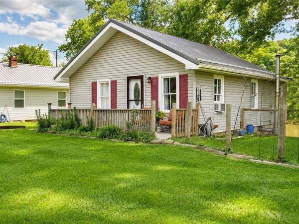 2433 E State Route 266, Stockport, OH 43787