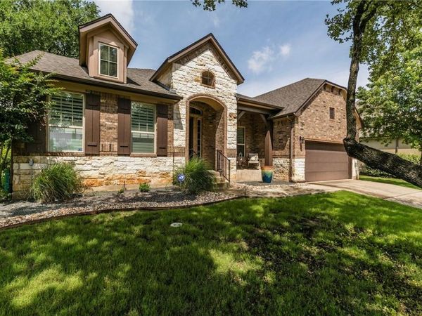 211 LAKE COMO DR, Lakeway, TX 78734