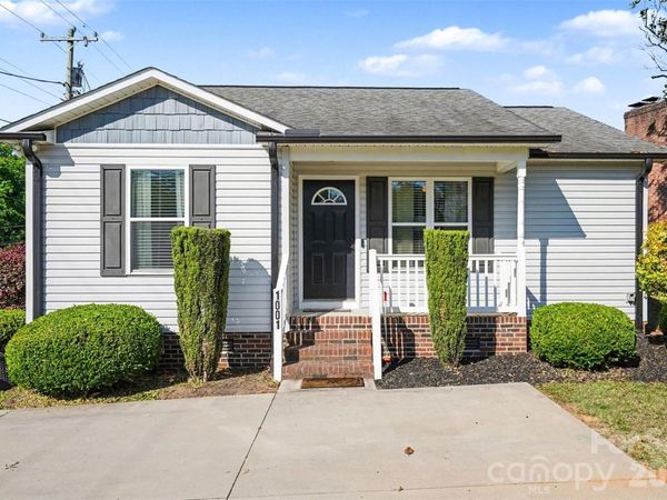 1001 Rainbow Drive , Kannapolis, NC 28081
