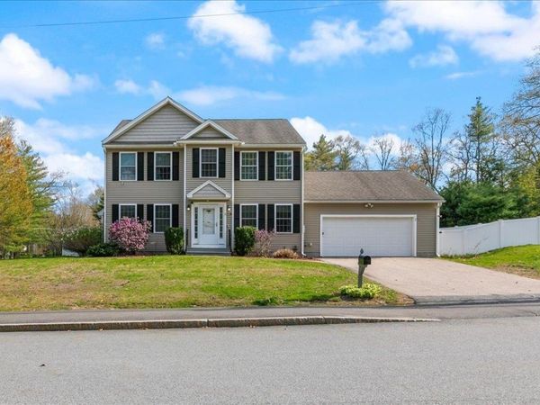 2 Birch Hill Drive, Nashua, NH 03063