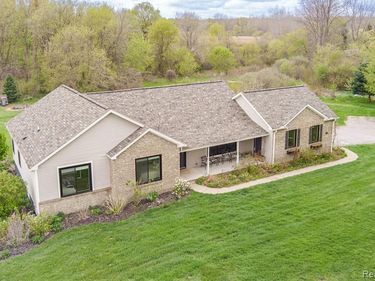 1263 N Baldwin Road, Brandon Twp, MI 48371