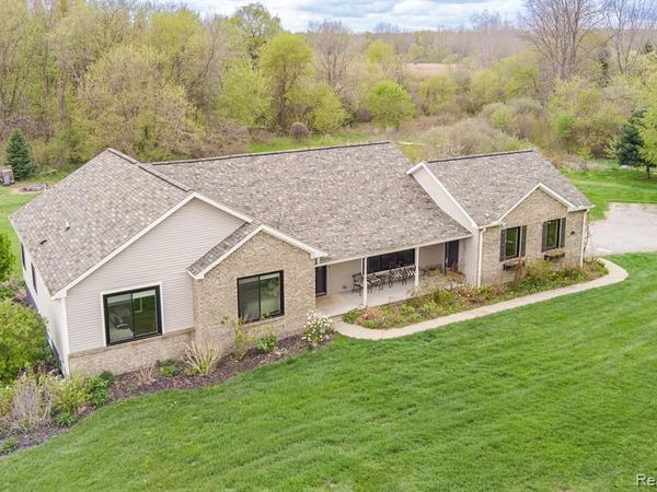 1263 N Baldwin Road, Brandon Twp, MI 48371