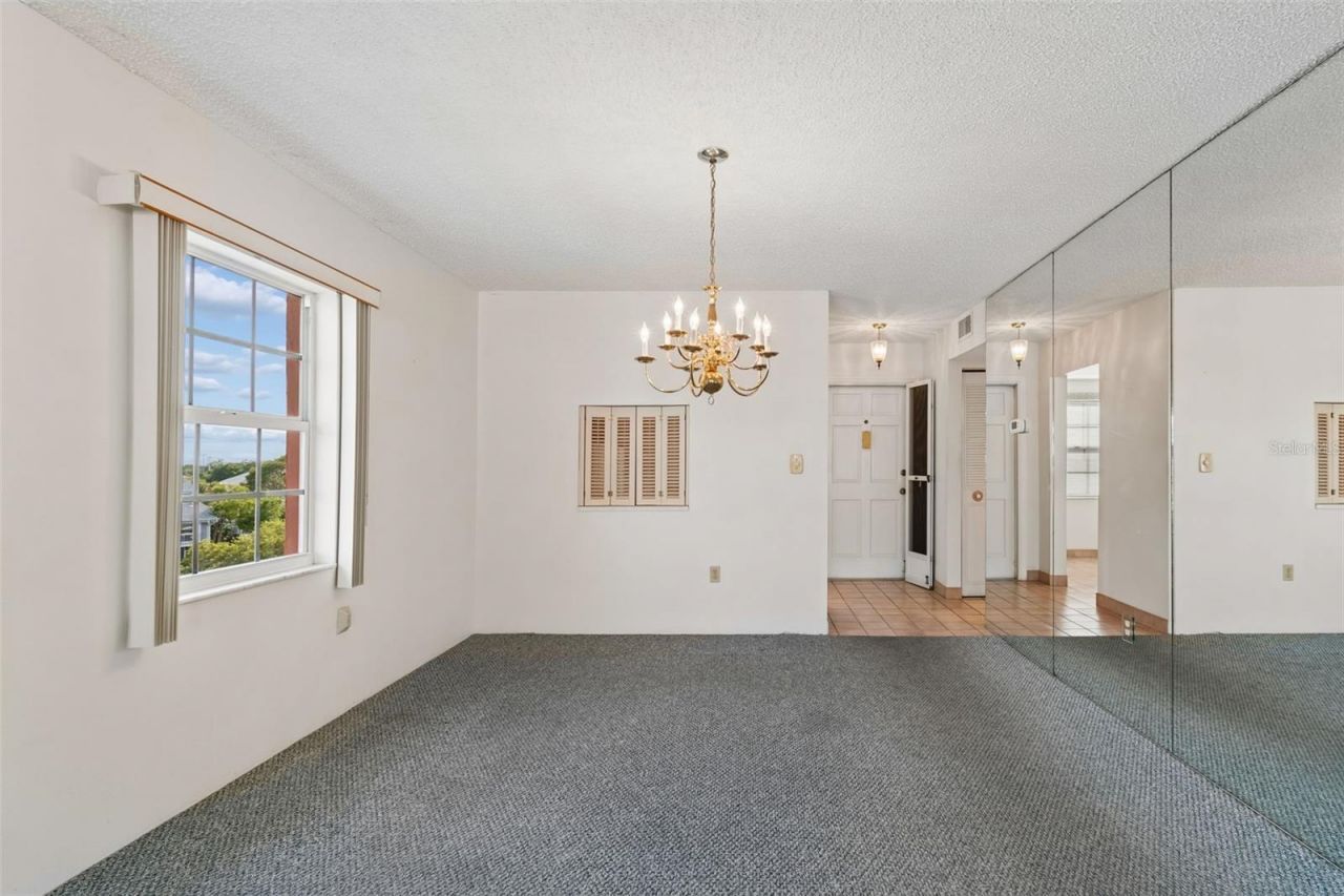 6960 20th Avenue N, Unit 501, Saint Petersburg, FL 33710 Photo