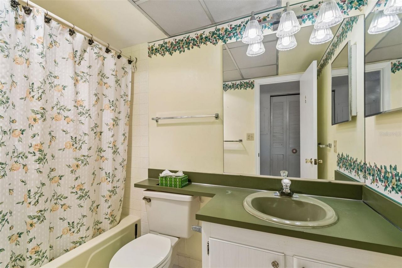 6960 20th Avenue N, Unit 501, Saint Petersburg, FL 33710 Photo