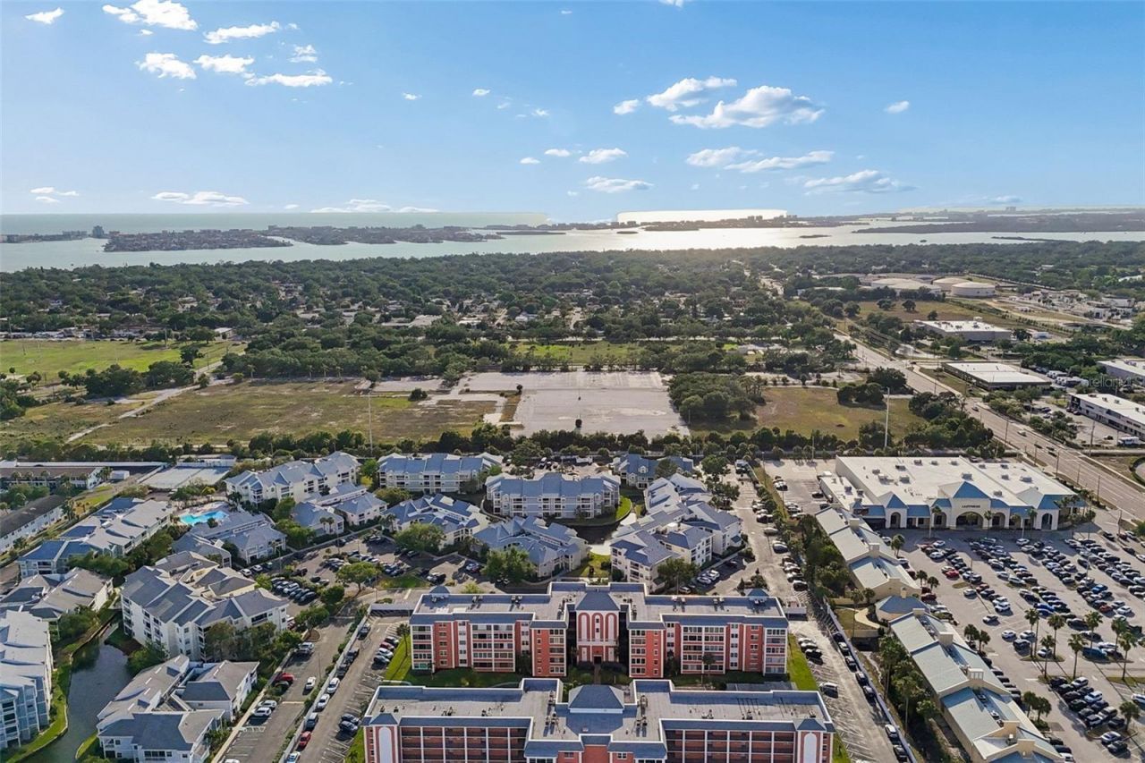 6960 20th Avenue N, Unit 501, Saint Petersburg, FL 33710 Photo