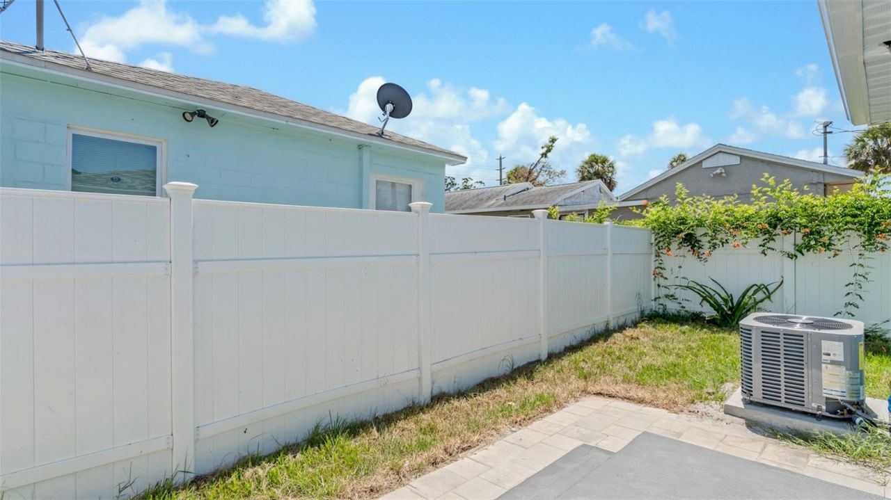 2651 1/2 2nd Avenue S, Saint Petersburg, FL 33712 Photo