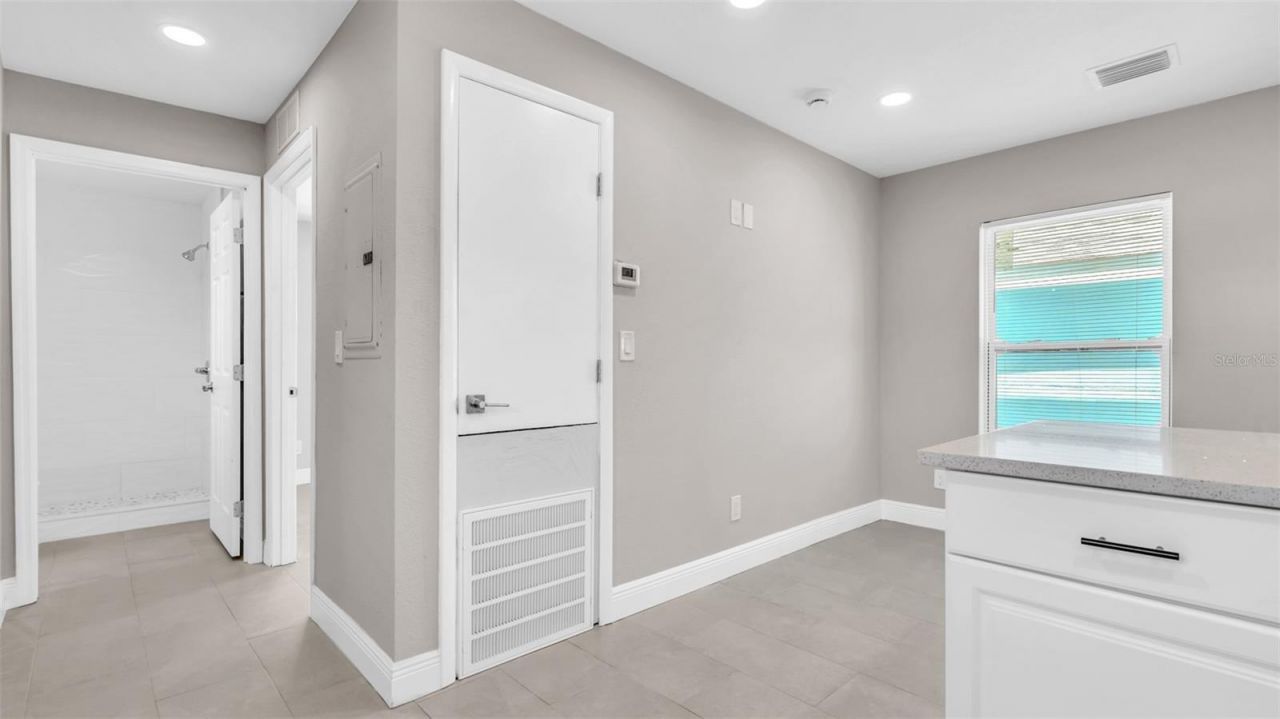 2651 1/2 2nd Avenue S, Saint Petersburg, FL 33712 Photo