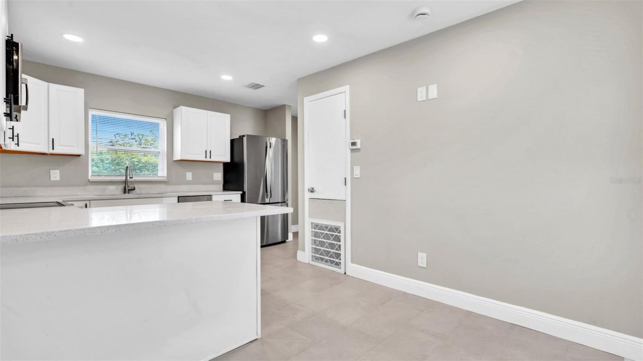 2651 1/2 2nd Avenue S, Saint Petersburg, FL 33712 Photo