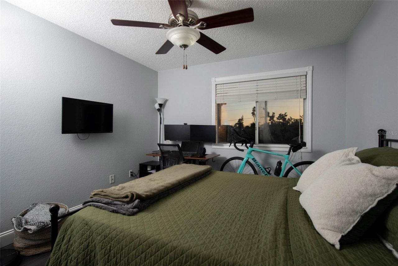 10263 Gandy Boulevard N, Unit 2202, Saint Petersburg, FL 33702 Photo