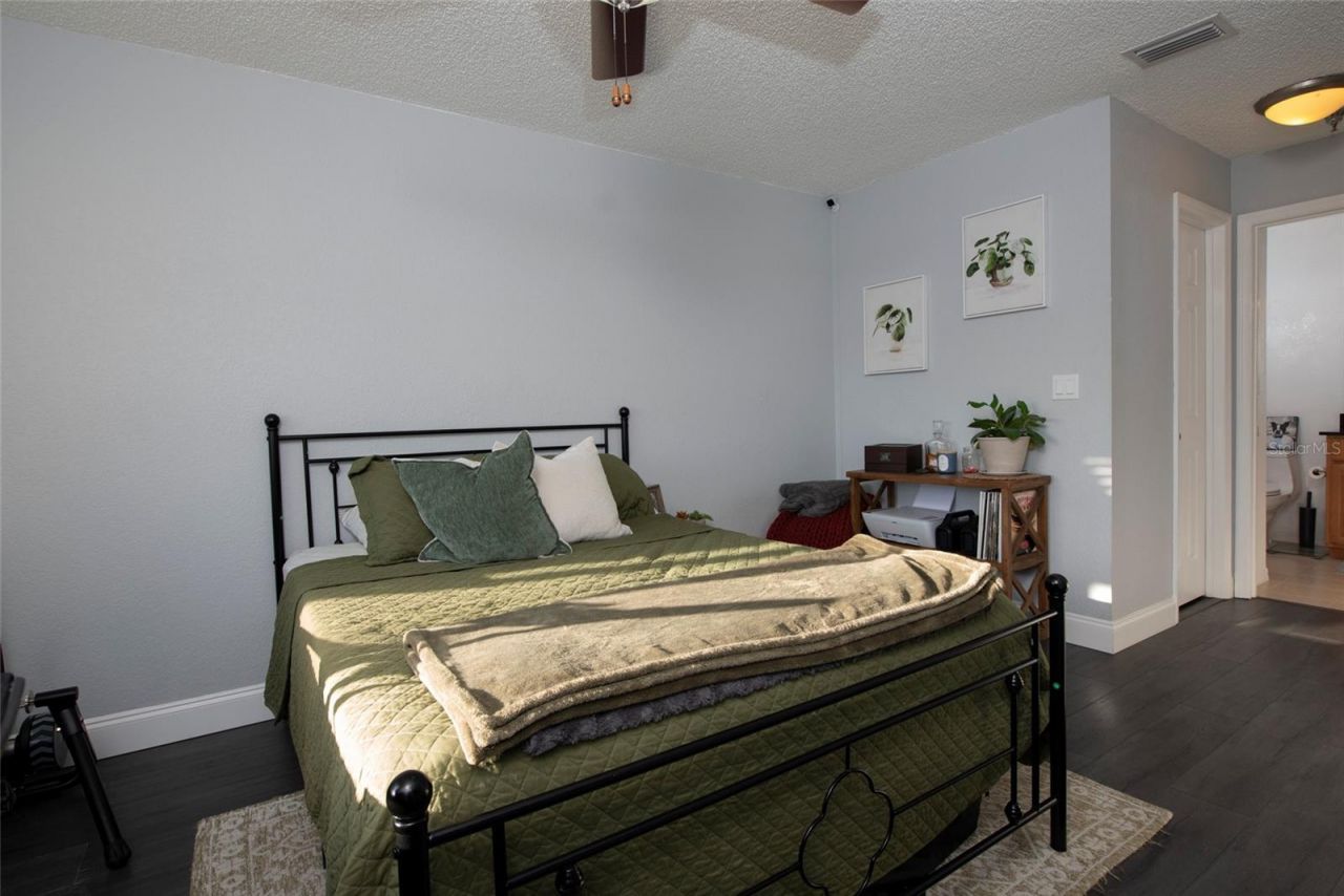 10263 Gandy Boulevard N, Unit 2202, Saint Petersburg, FL 33702 Photo