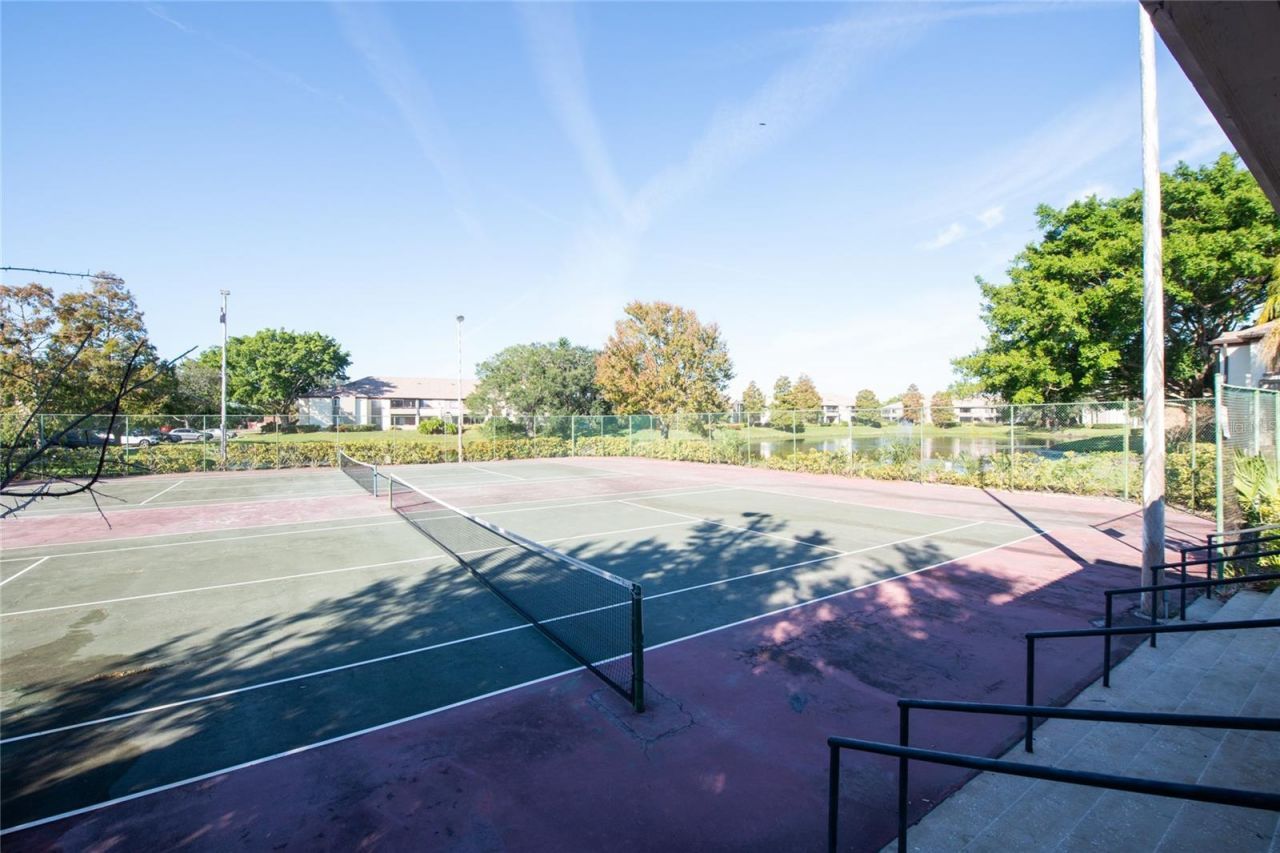 10263 Gandy Boulevard N, Unit 2202, Saint Petersburg, FL 33702 Photo