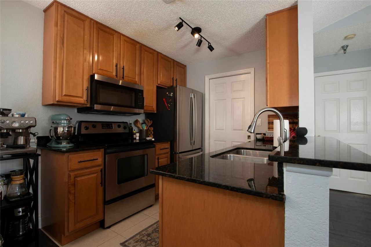 10263 Gandy Boulevard N, Unit 2202, Saint Petersburg, FL 33702 Photo