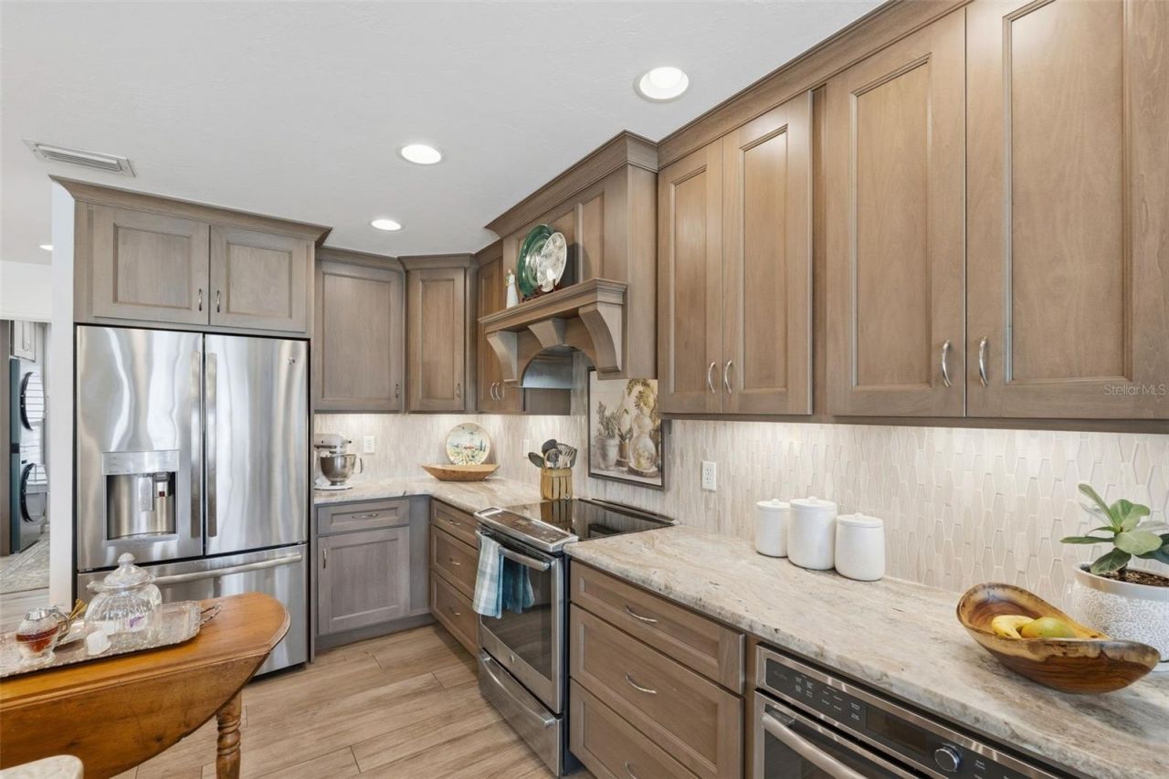 2211 50th Street W, Bradenton, FL 34209 Photo