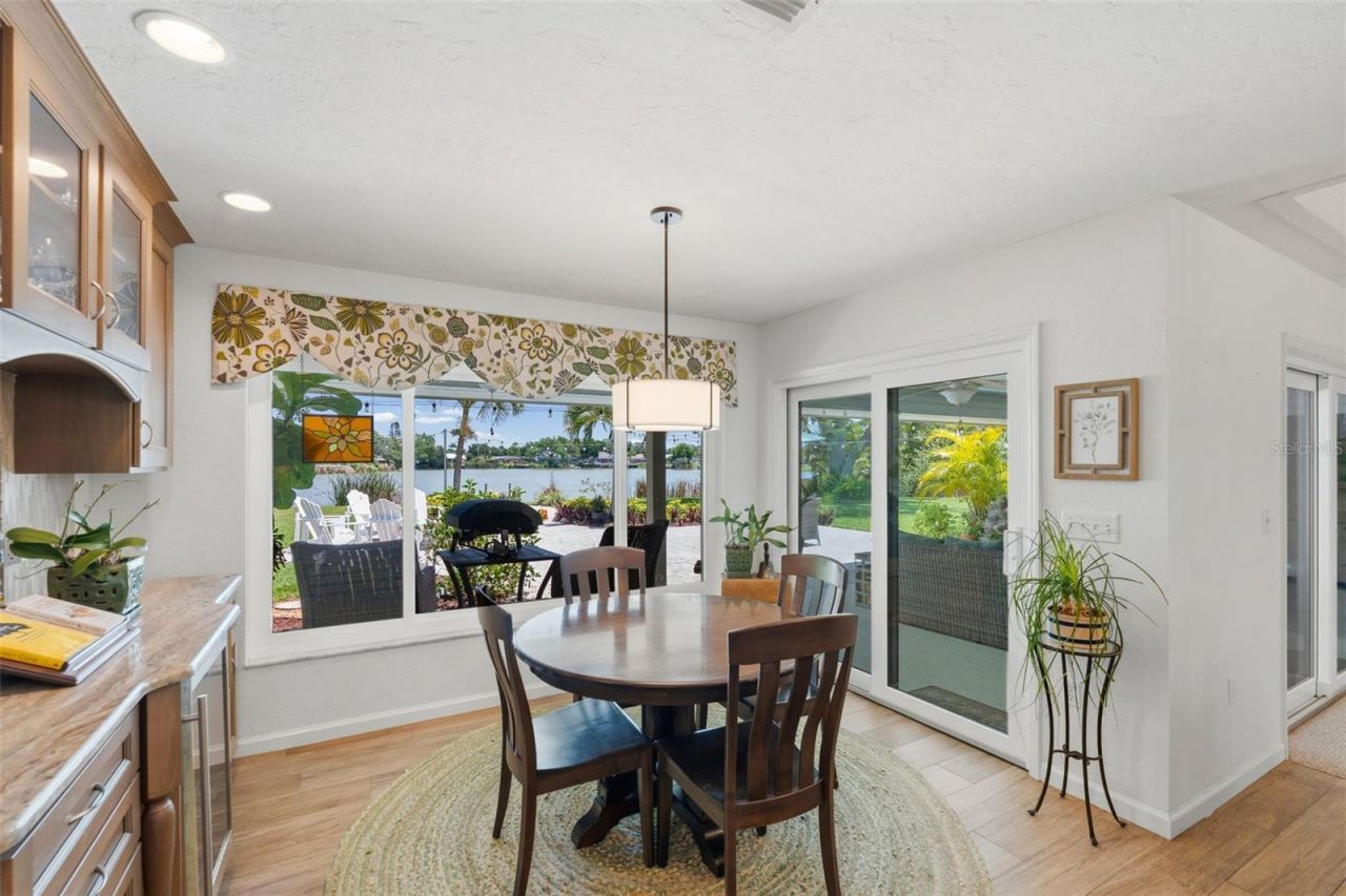 2211 50th Street W, Bradenton, FL 34209 Photo