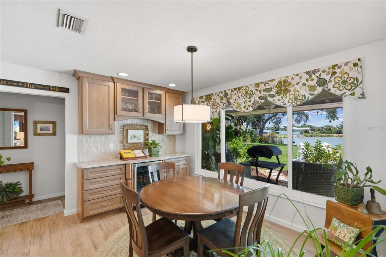 2211 50th Street W, Bradenton, FL 34209 Photo