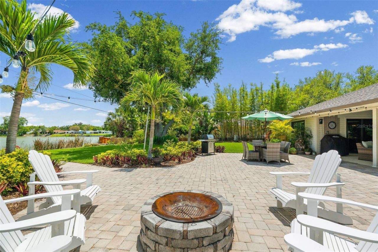 2211 50th Street W, Bradenton, FL 34209 Photo