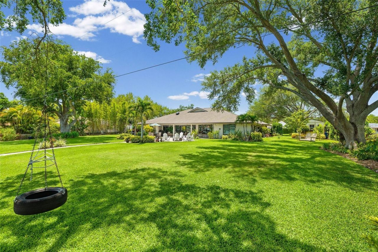 2211 50th Street W, Bradenton, FL 34209 Photo