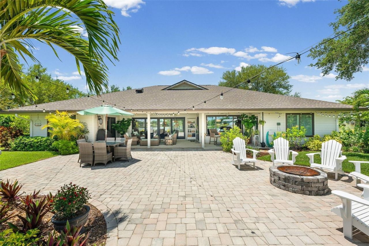 2211 50th Street W, Bradenton, FL 34209 Photo