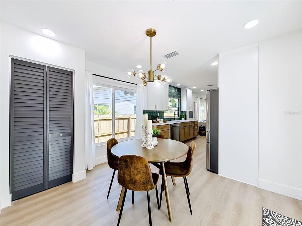 5431 Dartmouth Avenue N, Saint Petersburg, FL 33710 Photo
